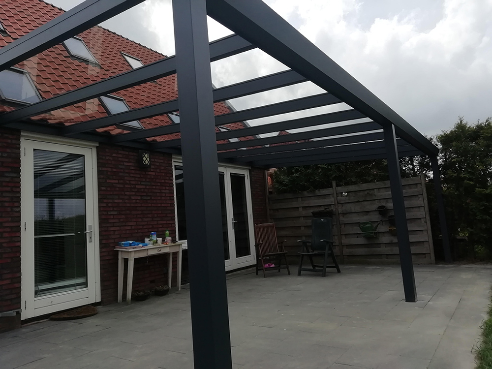 bezorgdheid Kennis maken Glimlach Nieuwe veranda met glazen dak Leeuwarden DTB zonwering